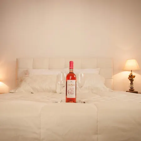Amantes Amentes - House Santorini *