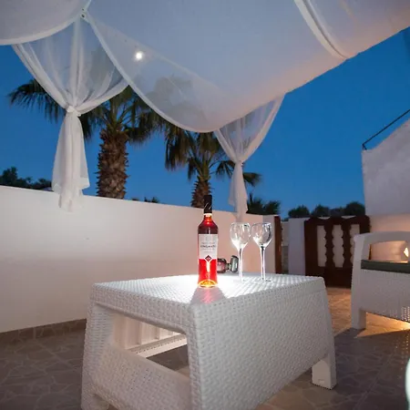 Amantes Amentes - House Santorini * Santorini Island