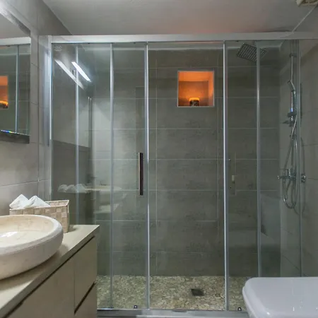 Amantes Amentes - House Santorini Ferienhaus *