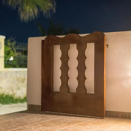 Amantes Amentes - House Santorini Ferienhaus