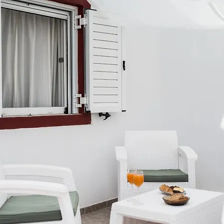 Amantes Amentes - House Santorini Ferienhaus