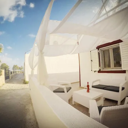 Amantes Amentes - House Santorini * Santorini Island