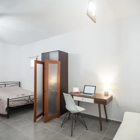 Amantes Amentes - House Santorini Ferienhaus